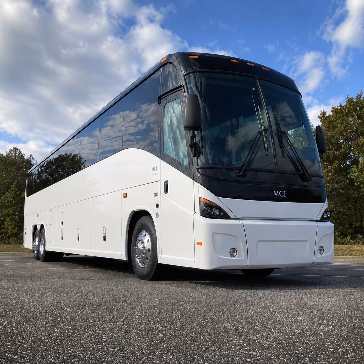 shuttle buses for denton s i 35e and i 35w corridor commuters