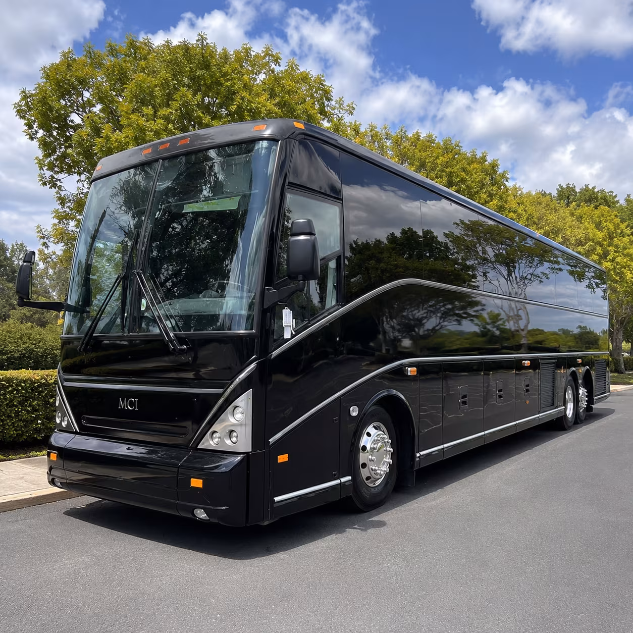 university and campus event buses for unt and twu groups