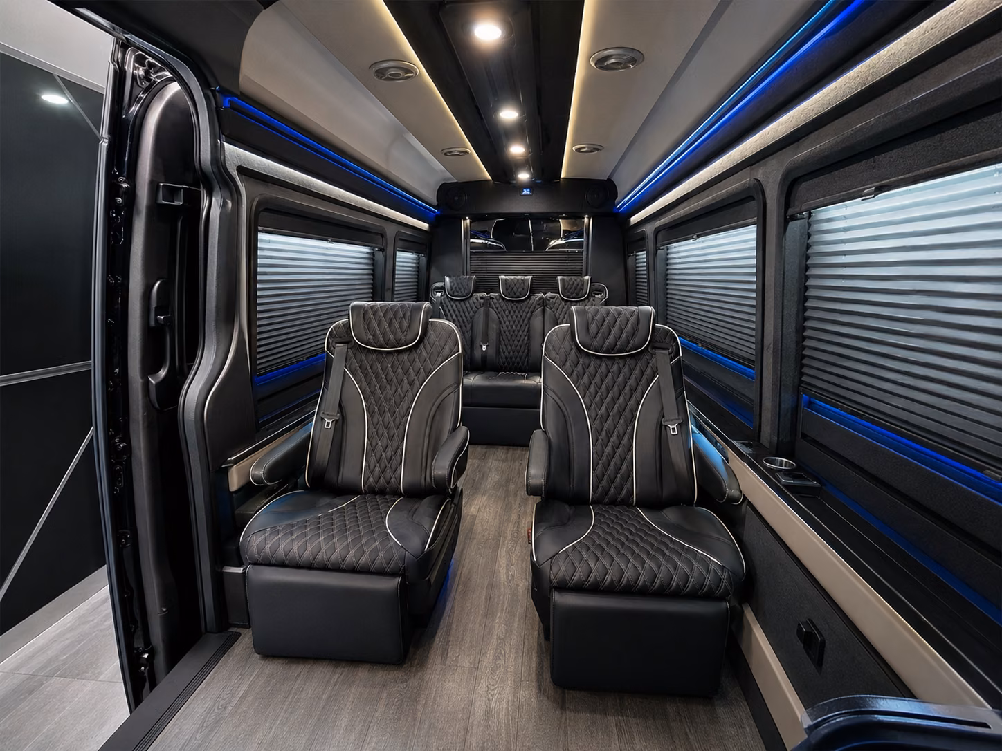 university group airport transportation for unt and twu